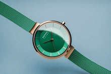Load image into Gallery viewer, Bering Solar Green