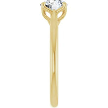 Charger l'image dans la galerie, Round Brilliant Engagement Ring