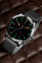 Load image into Gallery viewer, P-38 LIGHTNING