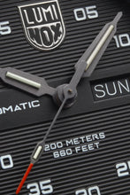 Load image into Gallery viewer, MASTER CARBON SEAL AUTOMATIC