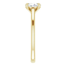 Charger l'image dans la galerie, Yellow Gold Oval Solitaire Diamond Engagement Ring