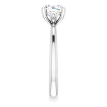 Charger l'image dans la galerie, White Gold Solitaire Engagement Ring