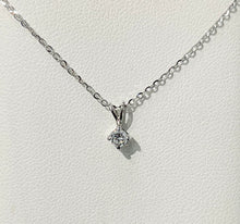 Charger l&#39;image dans la galerie, 14k Gold Diamond Necklace
