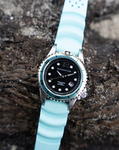 Charger l'image dans la galerie, Mini Eclipse Solar [30mm] - Black/Aqua
