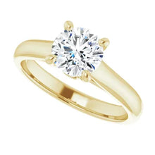 Charger l&#39;image dans la galerie, 14k Yellow Gold Diamond Engagement Ring
