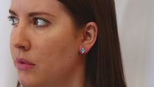 Charger et lire la vidéo dans la visionneuse de la Galerie, 14k White Gold Blue Topaz Earrings
