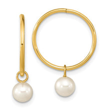 Charger l&#39;image dans la galerie, 14k Yellow Gold Pearl Sleeper Hoops
