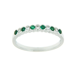 18k White Gold Diamond and Emerald Ring